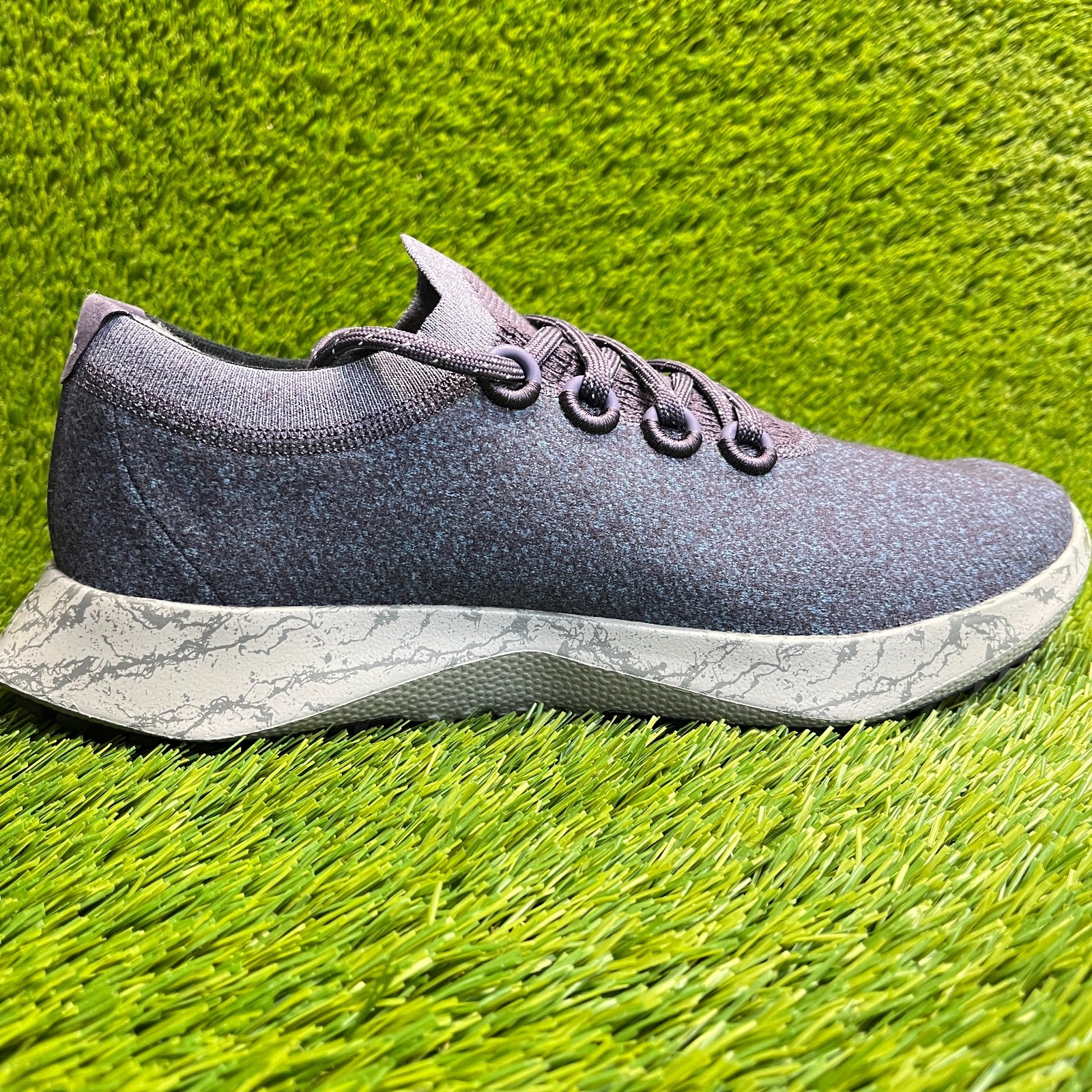 Allbirds Wool Dasher Mizzle Mens Size 11 Purple Gray Running