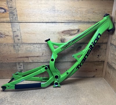 Transition TR250 Downhill Mountain Bike Large Frame, 26  Wheel, Tapered Headtube