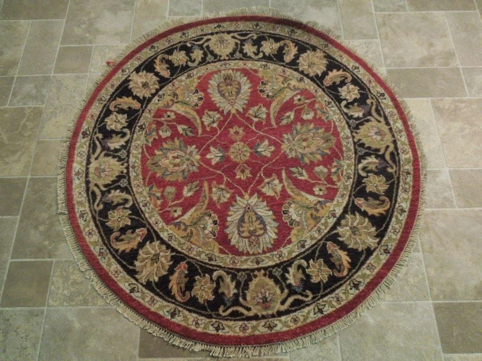 4x4' Red Vegetable Dyed Chobi Round Rug 73686 - Image 4 of 4