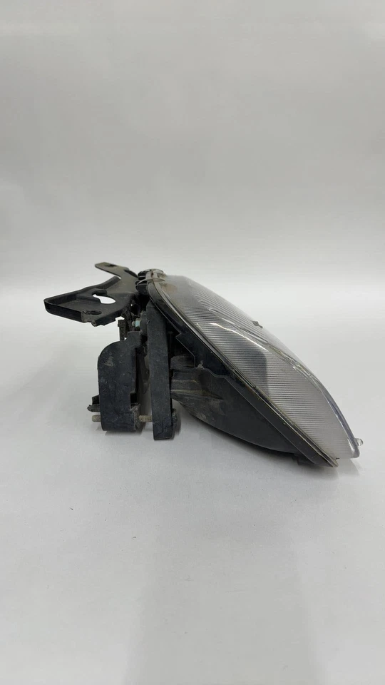 1995-2002 Pontiac Sunfire LH Headlight Assembly - Изображение 2 из 4