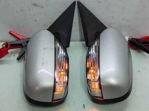 JDM Mirrors AUTO FOLD With Lamp Subaru BL5 BP5 Legacy 2003-2005 Side Door Mirror