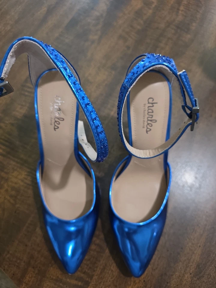 Tacones Charles by Charles David Poison azules metálicos estrás usados 6,5 M Foto 2 de 4