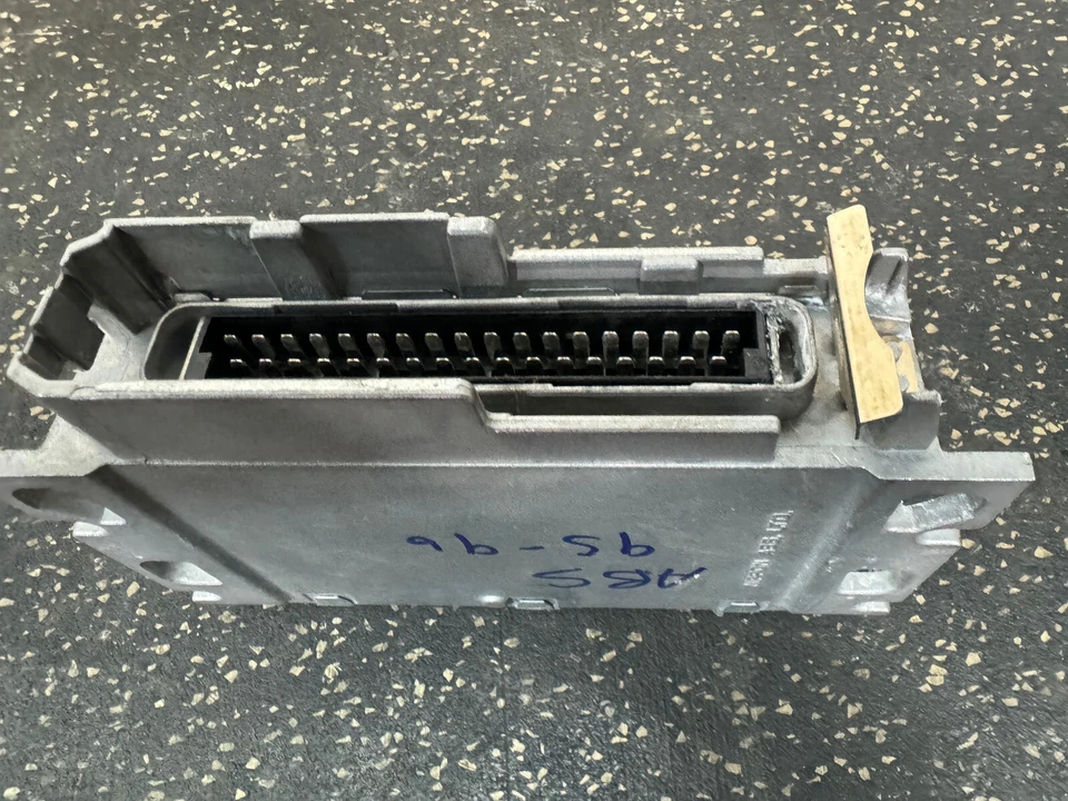 Módulo de control de freno antibloqueo ABS Dodge Stealth 1993-1996 Mitsubishi 3000GT fabricante de equipos originales Foto 4 de 4