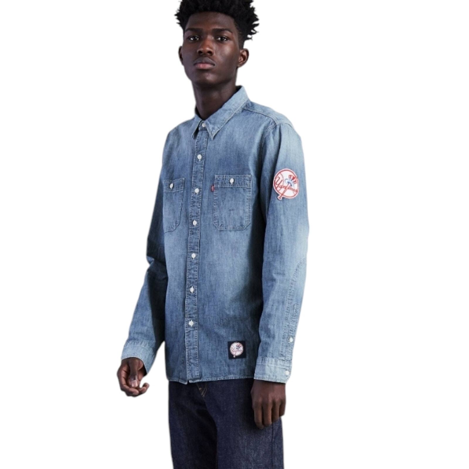 Levi’s® MLB Chambray Patch Shirt Medium NY Yankees