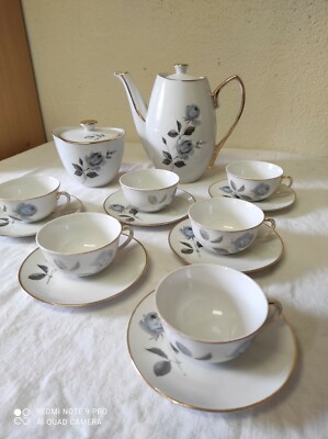 Tasse à café et sous-tasse en porcelaine Sirenas par Dali n° 520/1000