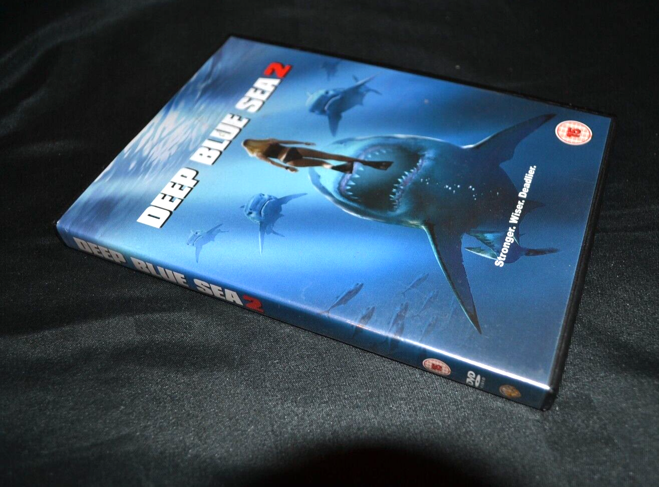 DVD Movie Deep Blue Sea 2 2018