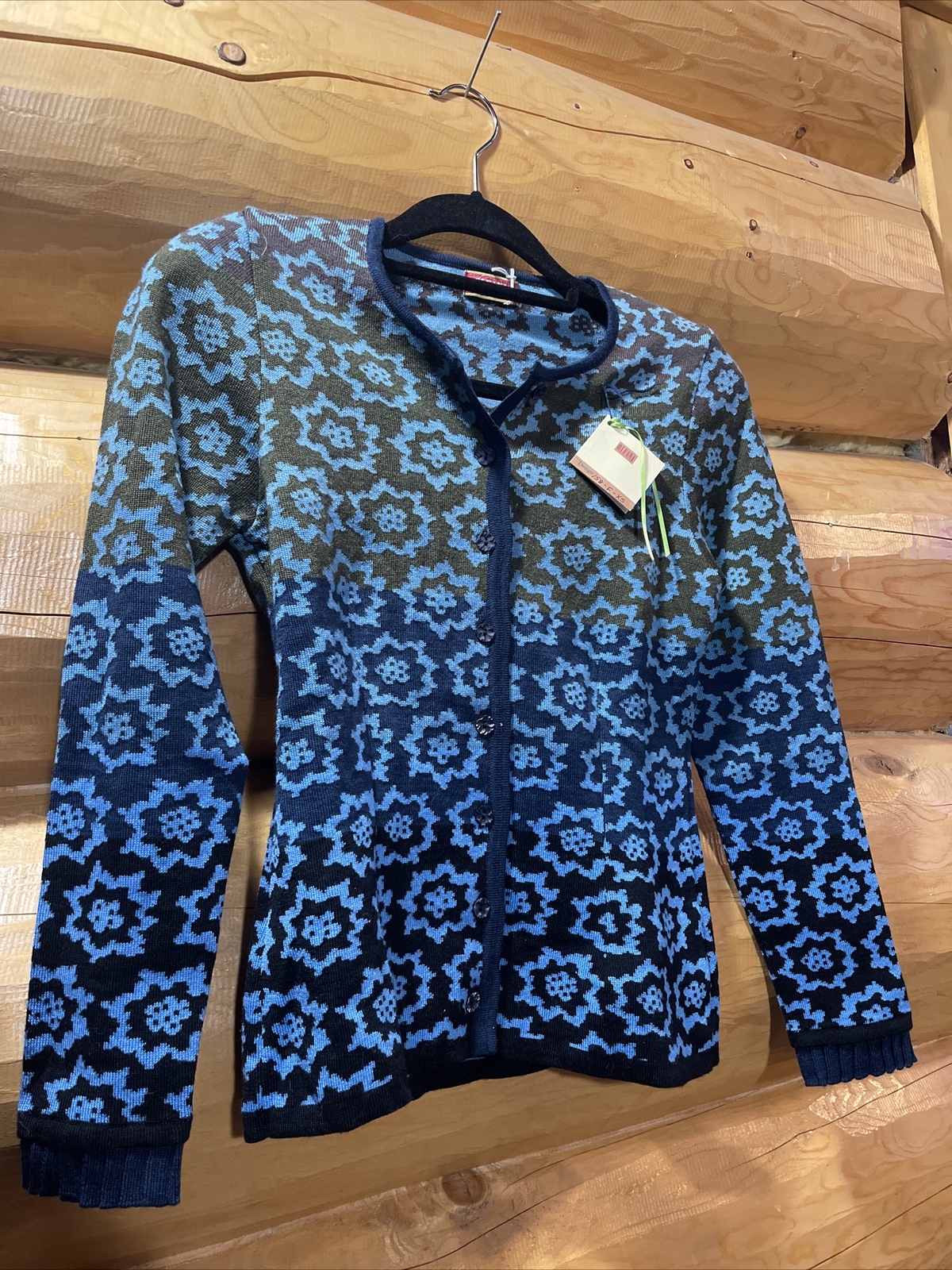 Oleana Women’s Sweater Cardigan Silk/merino Wool Button Down NEWBlue