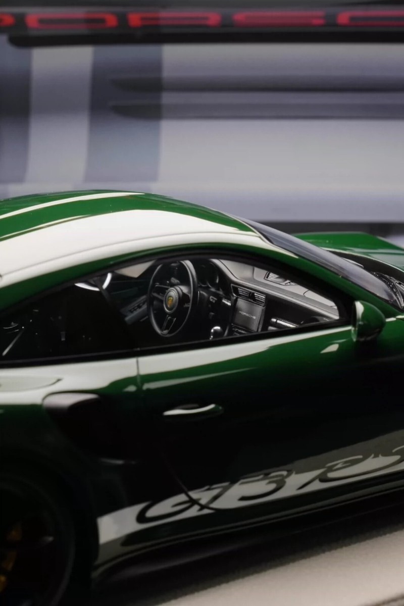 RARE* 1/18 Makeup 2018 Porsche 911 991.2 GT3 RS (Dark Green RARE* 1/18 Makeup 2018 Porsche 911 991.2 GT3 RS (Dark Green