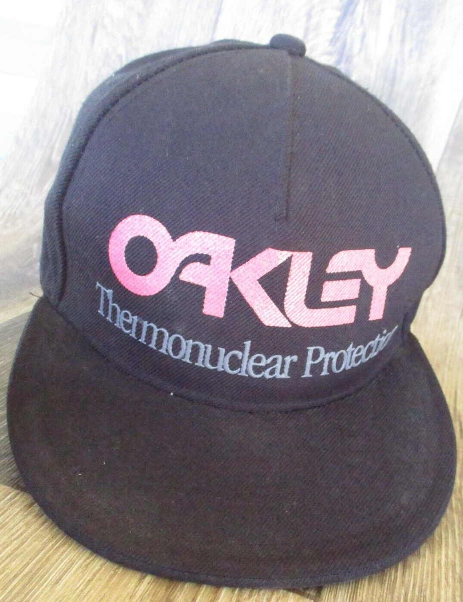 Oakley キャップ80s 90s VTG M 7 3/8 Oakley Thermonuclear Protection, Black Fitted Hat, 90s