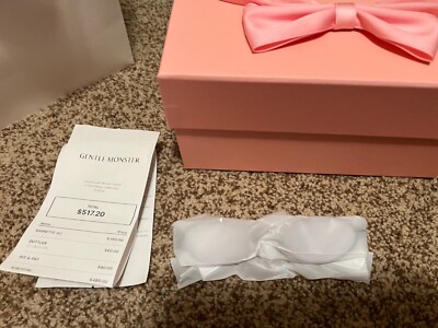 BRAND NEW Gentle Monster x Jennie - Jentle Salon Barrette-02 BRAND NEW Gentle Monster x Jennie - Jentle Salon Barrette-02