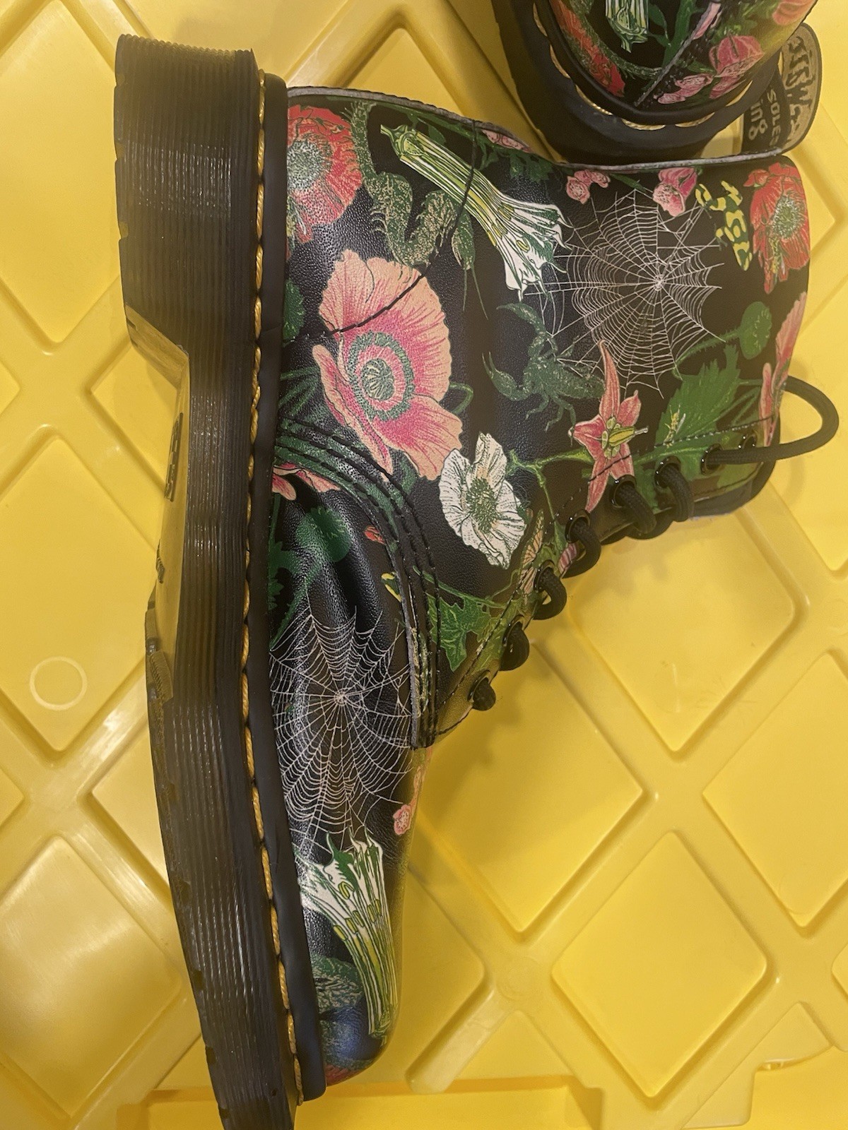 LIMITED EDITION • Doc Marten 1460 Pascal Wild Botanics - US 5/UK 3/EU 36 thumbnail 11