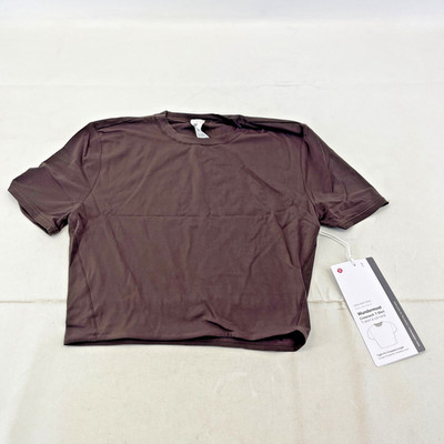 Lululemon Wundermost Nulu Cropped T-Shirt dunkelbraun Gr. Small - Neu