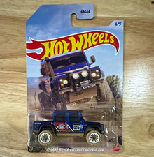 Hot Wheels '15 Land Rover Defender Double Cab Blue/Tan 1:64 Diecast Unopened