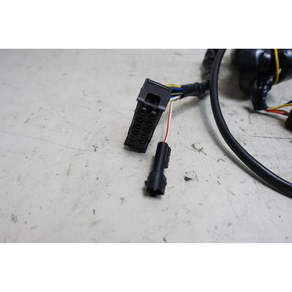 BMW E36 1992-1995 Serie 3 Módulo de alarma de fábrica temprana con arnés de cableado OEM Foto 3 de 3