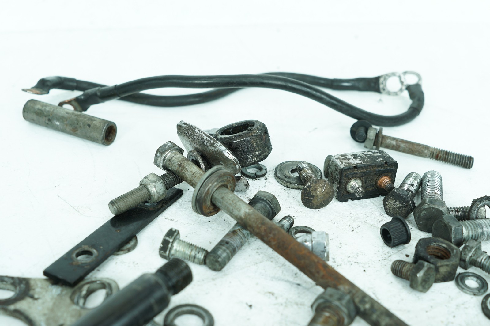 1980 Harley Sportster XLH883 OEM Hardware Bolts Nuts & Brackets