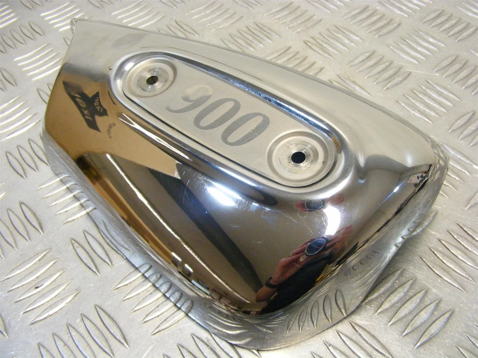 Cubierta de caja de aire derecha Triumph Legend TT 900 cromada 1998 a 2001 TT900 A865 Foto 2 de 4