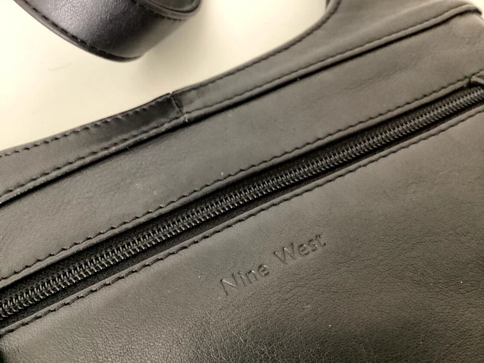 Bolso Bandolera Nine West Cuero Sillín Negro Foto 3 de 4