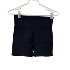 OQQ NWOT Womens Sz Medium Black Ribbed Seamless High Rise Biker Shorts 