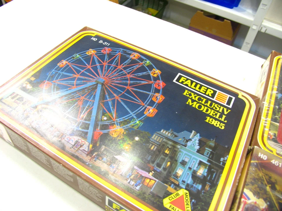 KONVOLUT FALLER BAUSÄTZE 2x EXCLUSIV MODELLE-1985-1989 + 1x KIRMES MODELL AH1210 - Bild 4 von 4