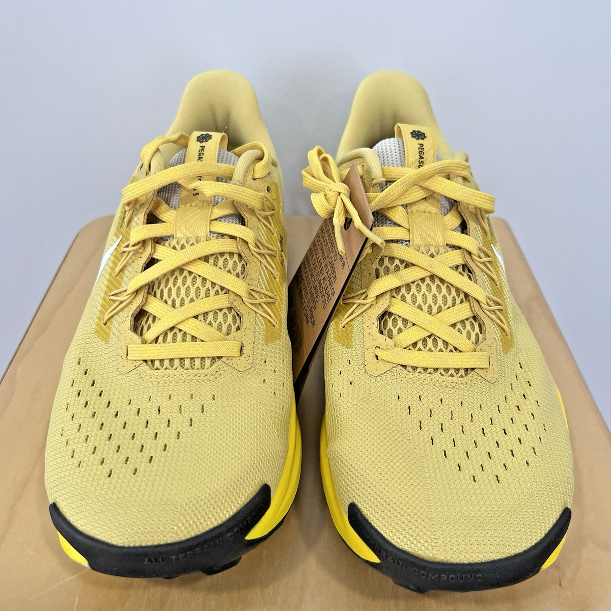 Nike Pegasus Trail 5 Running Shoes Saturn Gold White DV3864-700 Mens\'s Size 7.5 Nike Pegasus Trail 5 Running Shoes Saturn Gold White DV3864  main image 3