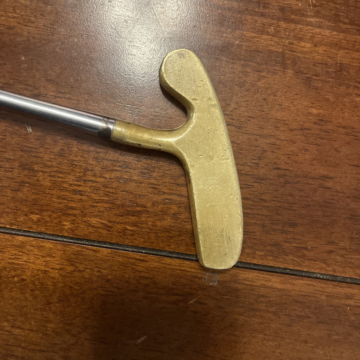 Putter Acushnet Bullseye OS M5-P 33 Pouces - Tête Laiton, Manche Acier - Droitier/gaucher