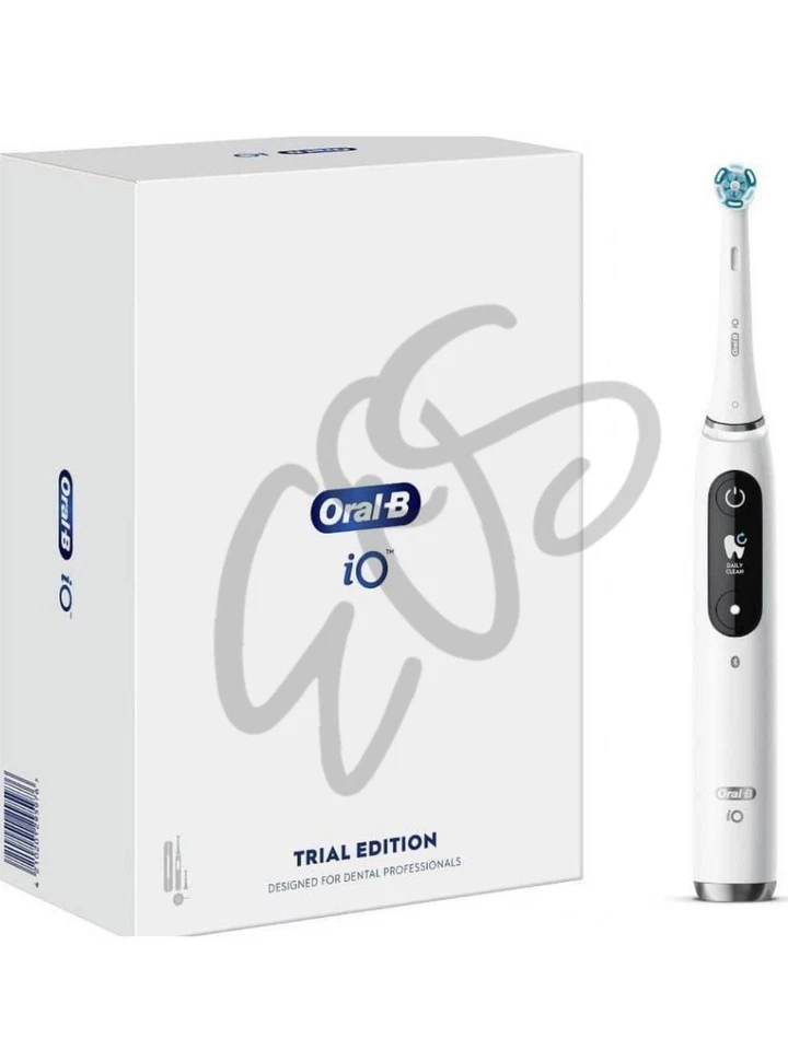 Braun Oral-B iO Series 9N White Electric Toothbrush Bluetooth RRP: €349.90 - Image 2 of 4