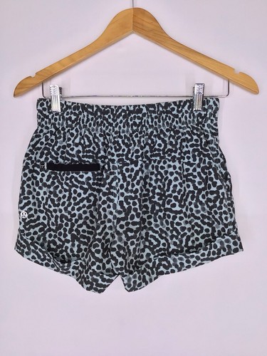 Lululemon Spring Break Away Short 4-way Stretch Ace Spot Tranquil Blue Black 4 - Picture 4 of 8