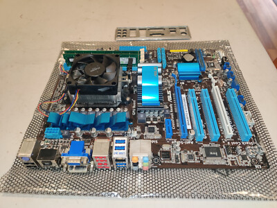 ASUS M4A88TD-V, AMD Athlon II X4 610e, 2x Rendition 2GB DDR3 1333