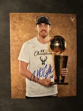 Pat Connaughton Signed Milwaukee Bucks 8 X 10 Photo Autograph 2021 Champs