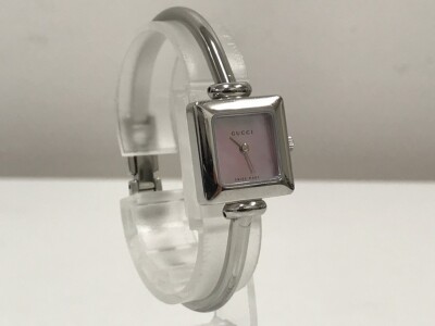 GUCCI 1900L Watch Square Quartz Women's White Dial Pink Vintage