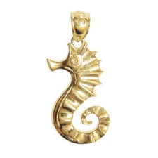 New 14k Yellow Gold Seahorse Pendant