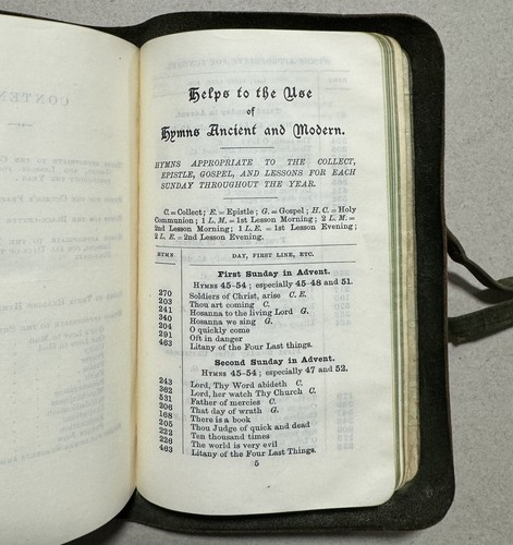 The Book of Common Prayer disguised as an olive green clutch bag C 1911 - Picture 19 of 24