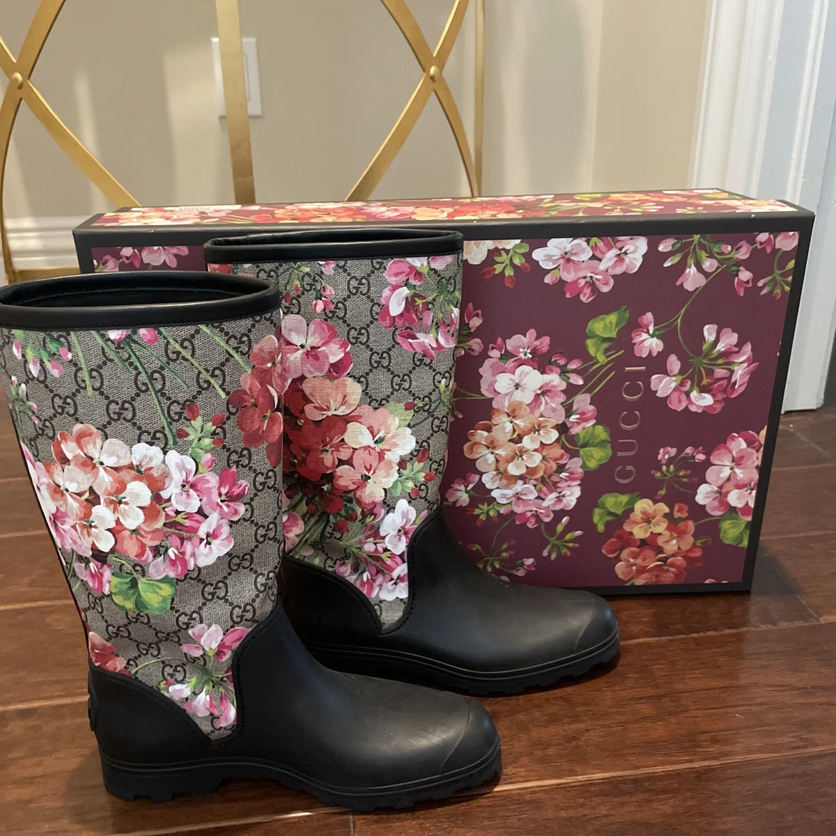 Varme kom sammen Grunde NEW in box GUCCI Bloom Rain Boots SIZE 37. Box Included In BEAUTIFUL  condition.