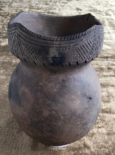 Roger Perkins Sosokete Native American Traditional Mohawk Hanging Pot Vessel VGC