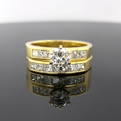 Helzberg Diamonds 18k Yellow Gold Diamonds