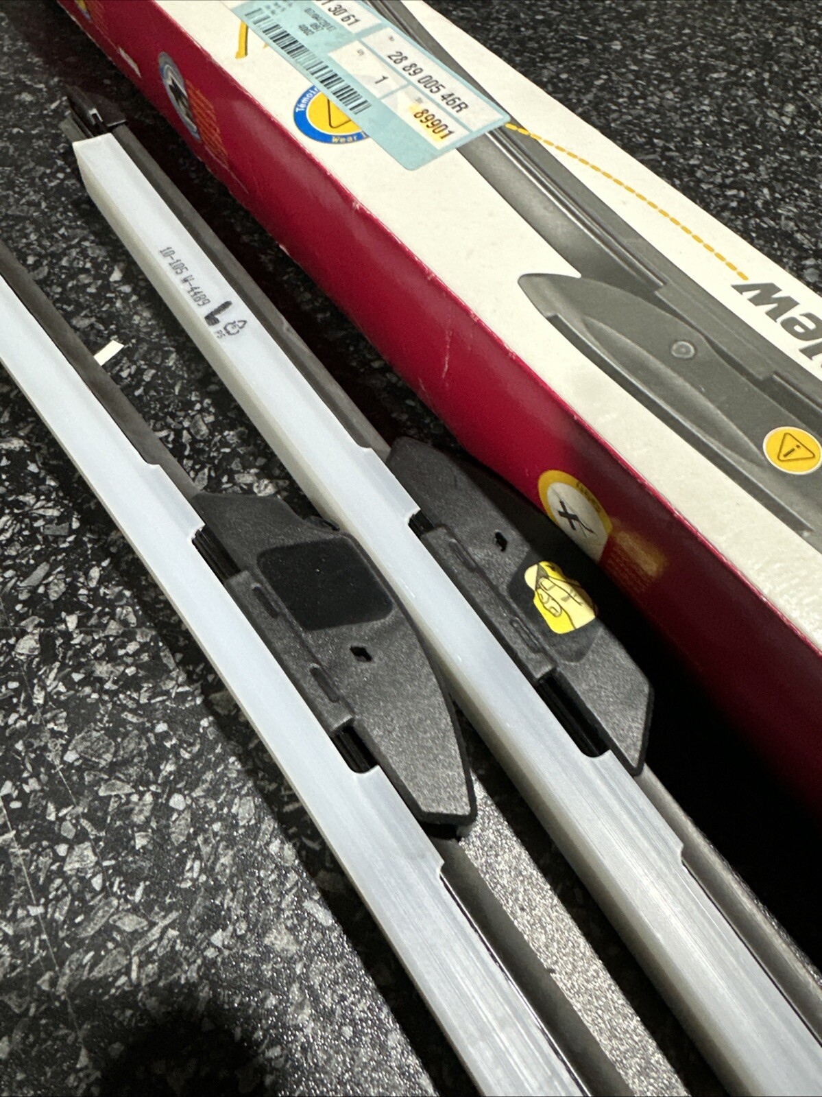 2x Wiper Blades (Pair) Flat / Aero type fits RENAULT MEGANE Front 02 to 06 Set image 3