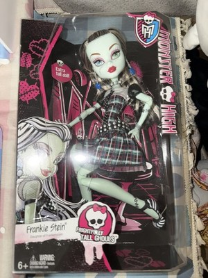 Monster High doll Frankie Stein Frightfully tall ghouls new in box 