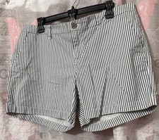 OLD NAVY Everyday Shorts Womens 12 Black Striped Mid Rise Flat Front Cotton  
