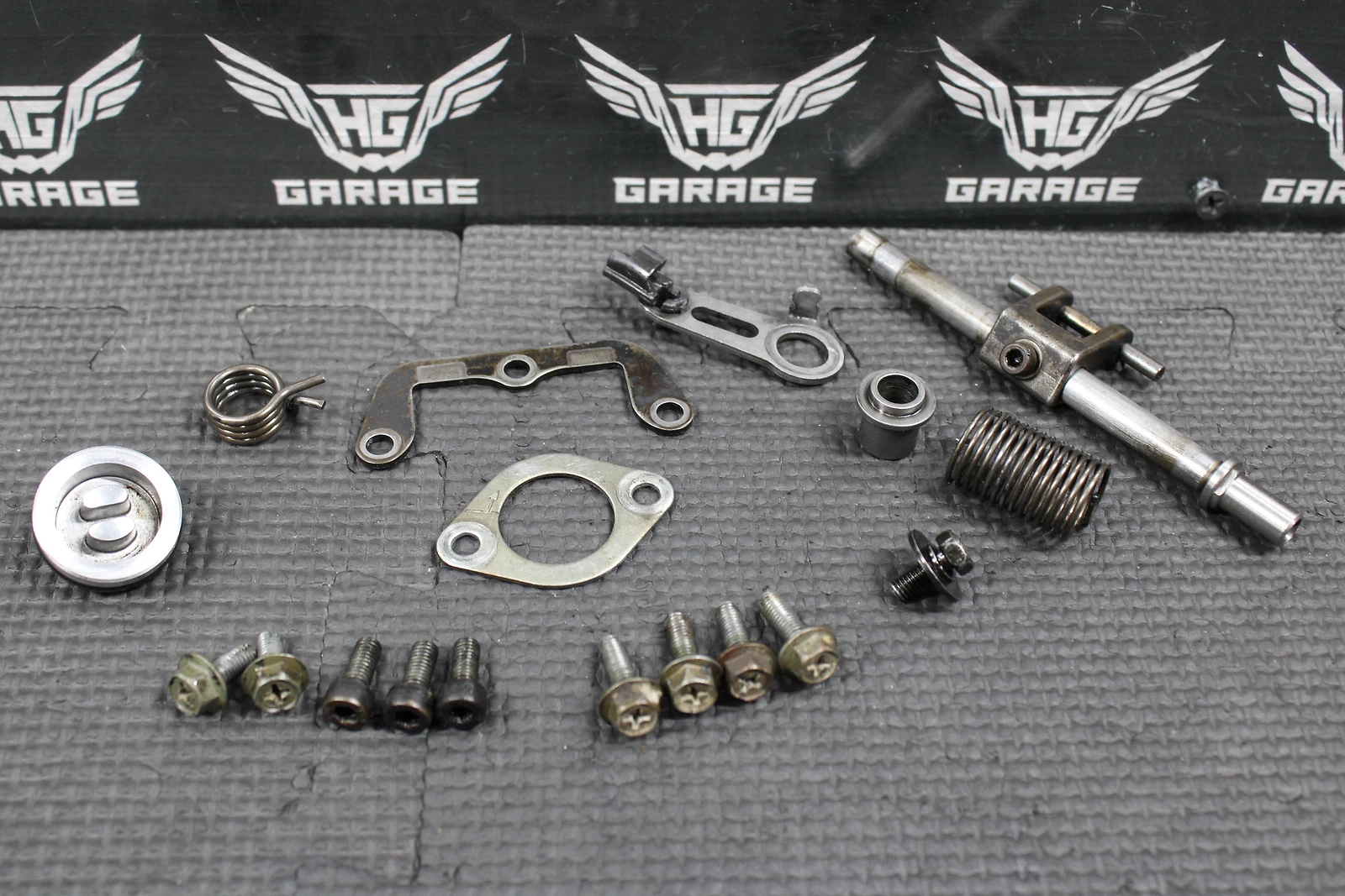 2001 SUZUKI RM125 OEM EXHAUST POWER VALVE POWERVALVE SHAFT ARM SET