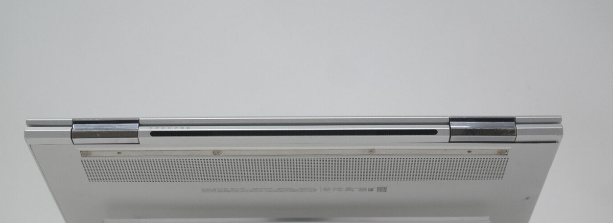 HP Spectre x360 Convertible 13 i7 8550U @ 1.8 GHz 512 GB 8 GB