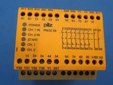 Pilz  Safety Relay PNOZ X9 774605 100-240 vac 24 vdc new