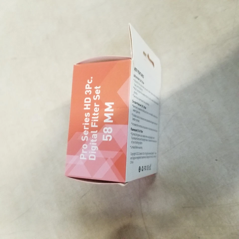 ZEIKOS - ZE-FLK58 58mm Professional Multi-Coated Glass 3-Piece Filter Kit - Image 4 of 4