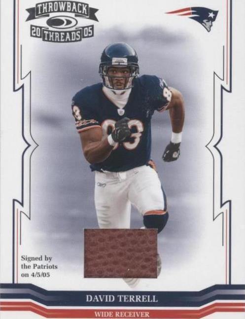 2005 Donruss Throwback Threads - David Terrell #26 Footballs /275 (MEM ...
