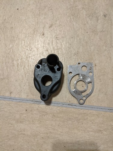 1994 MERCURY 40HP WATER PUMP BODY 