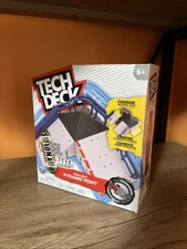 Tech Deck Pyramid Point with Baker Skateboard Spin Master New and Sealed