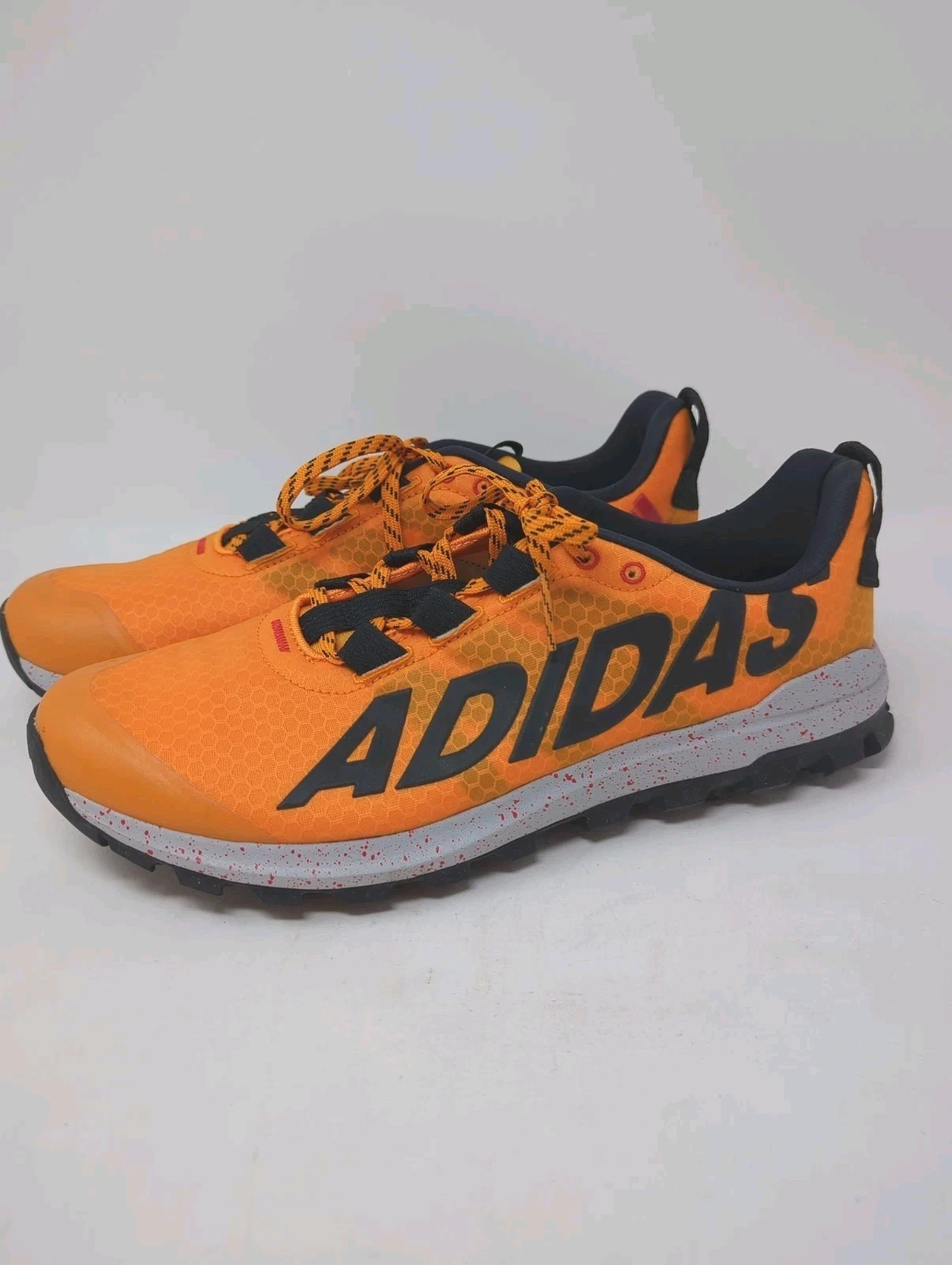 Adidas Vigor 6 TR Men's Trail Running Shoes Size 9.5 Orange Black Accent Laceup