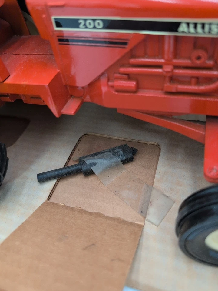 1/16 Ertl Farm Toy Allis Chalmers 200 Landhandler Tractor In Original Box - Image 3 of 4