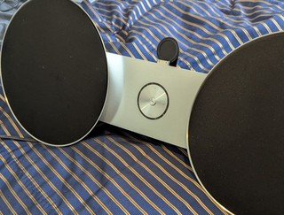 Bang & Olufsen BeoSound 8 Compact Stereo Dual Speakers Docking Black Silver