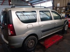 Essieu Dacia LOGAN