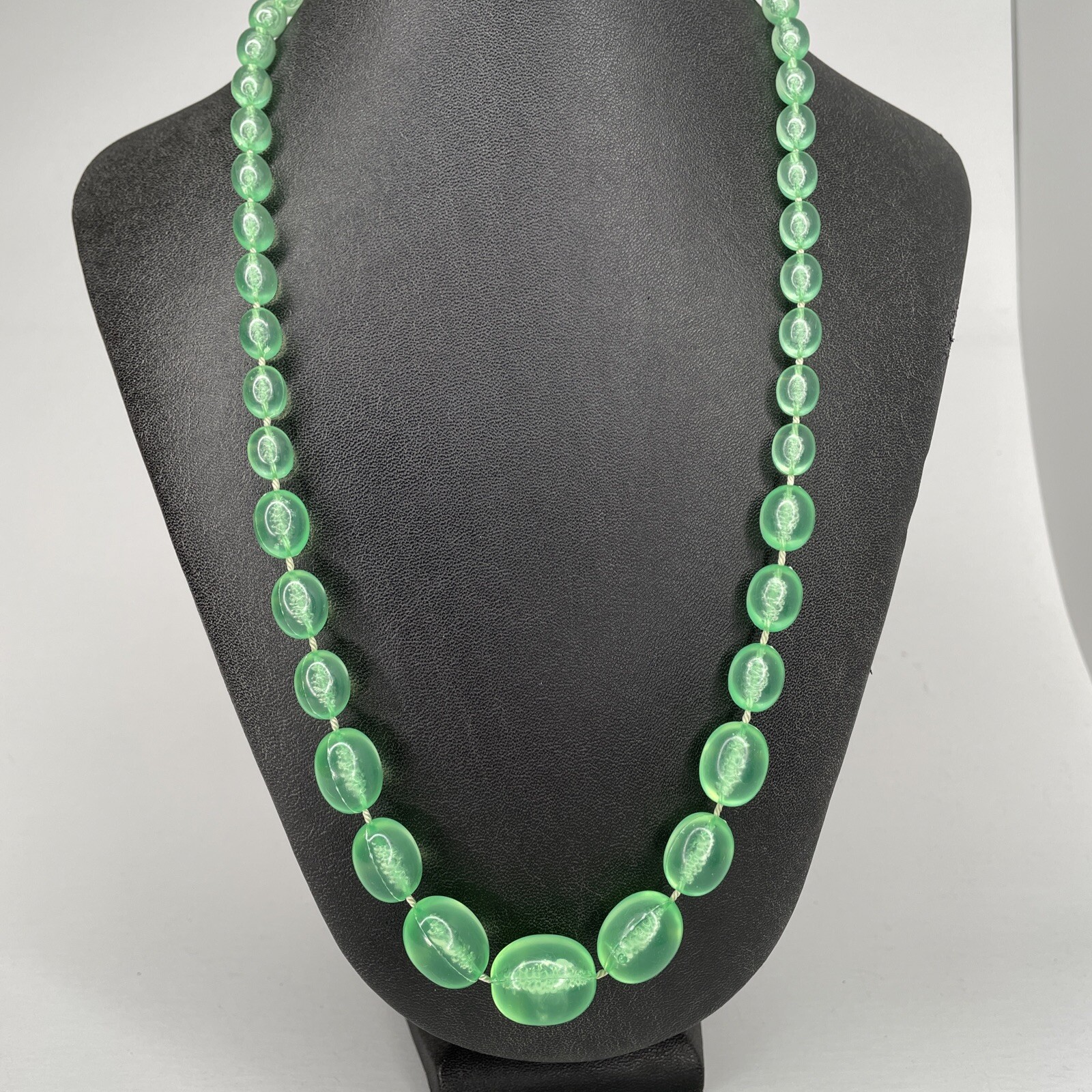 Green Lucite Vaseline Glow Bead Necklace Repair Antiq… Gem
